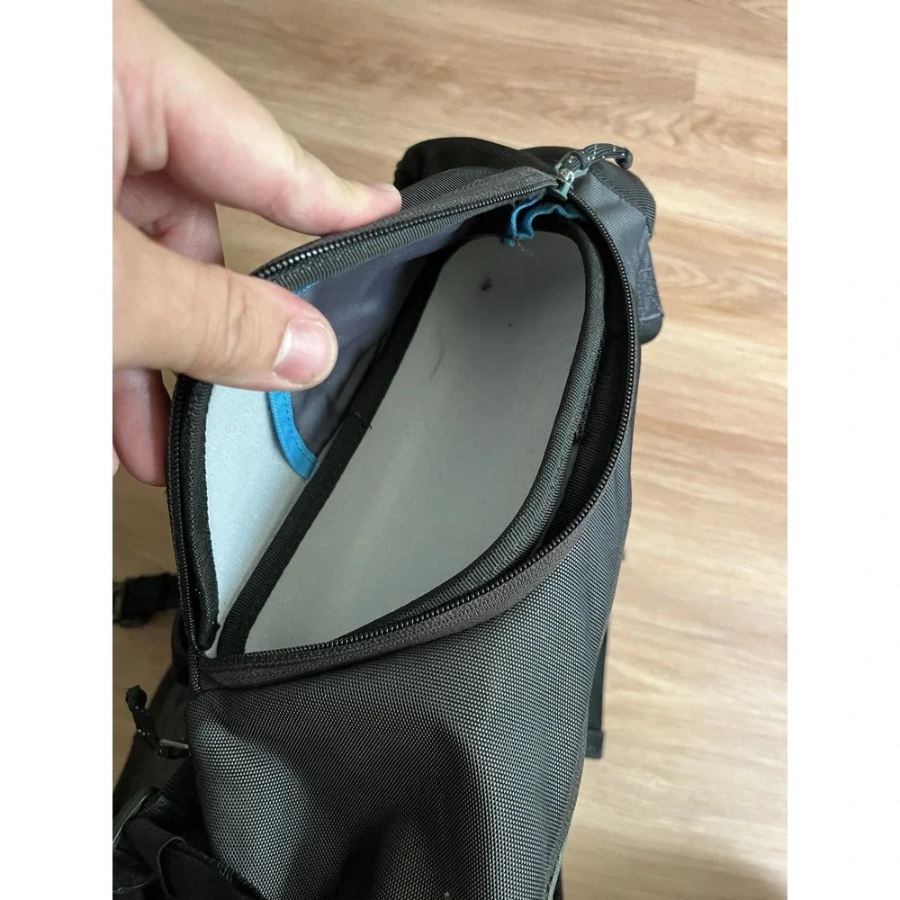 THULE‎ Sweden Backpack Laptop Bag 25L Black Shadow Gray | 18